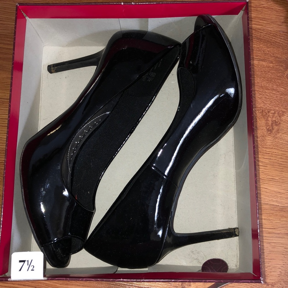 Black heels